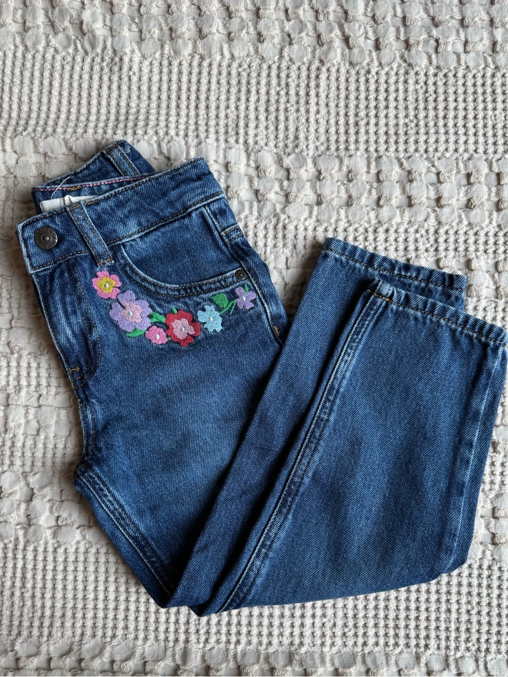 NWOT Mini Boden Floral Embroidered Denim Jeans 5-6Y